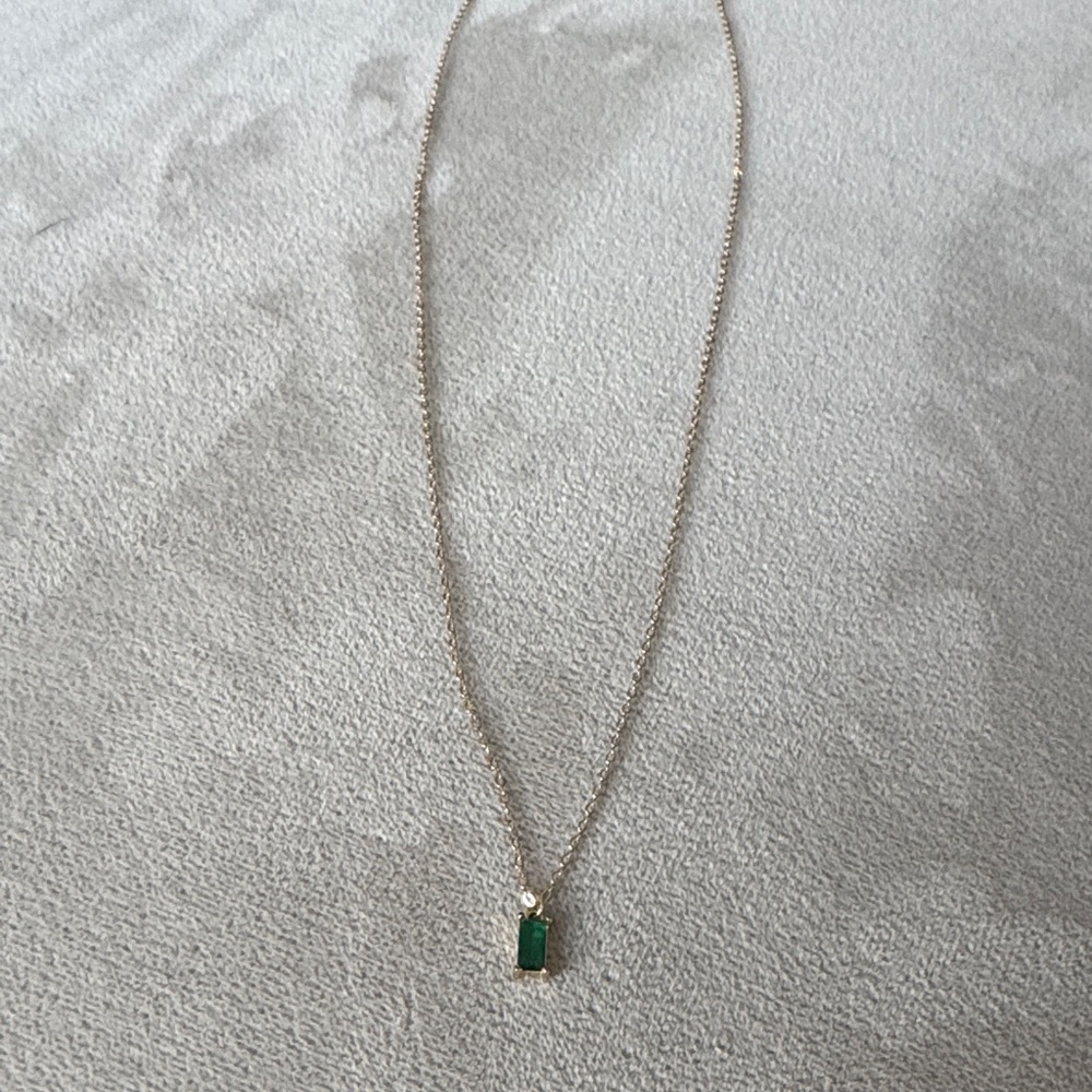Emerald Gold Pendant Necklace